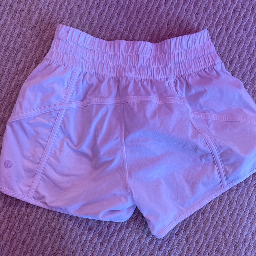 white lulu tracker shorts!!